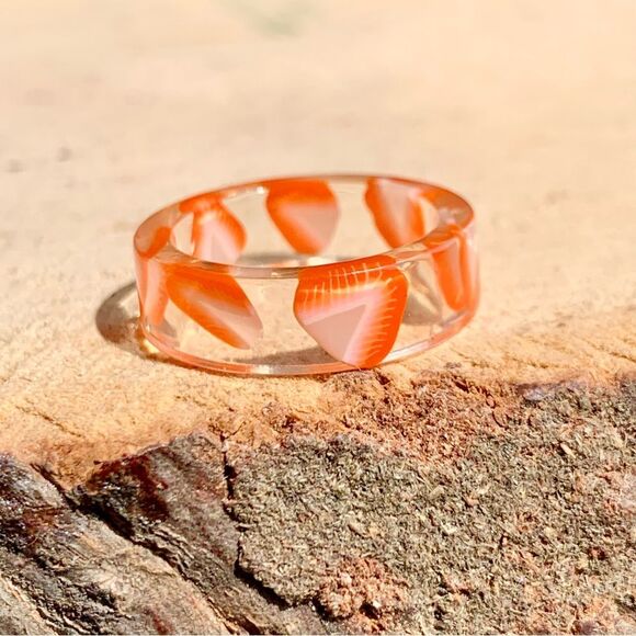 Resin Fruity Strawberry Cute Unique Summer Spring Cute Vibe Ring Size 6 - Picture 4 of 5